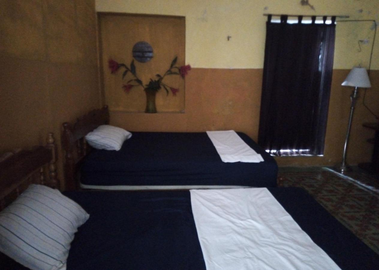 Cuartos Y Hostal Jaqueline Καμπέτσε Εξωτερικό φωτογραφία